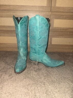 Turquoise Embroidered Leather Western Heeled Boots